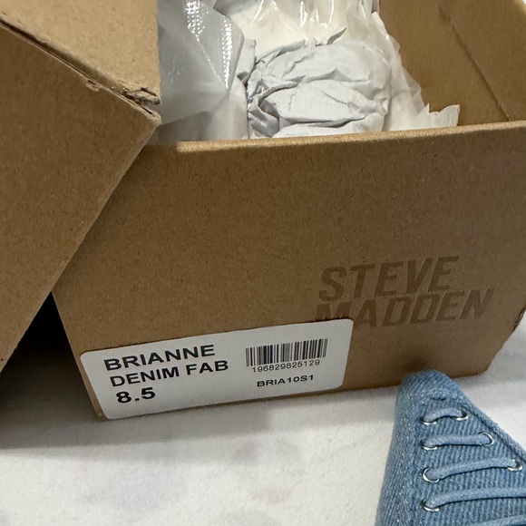 STEVE MADDEN BRIANNE DENIM MULES - Picture 5 of 11